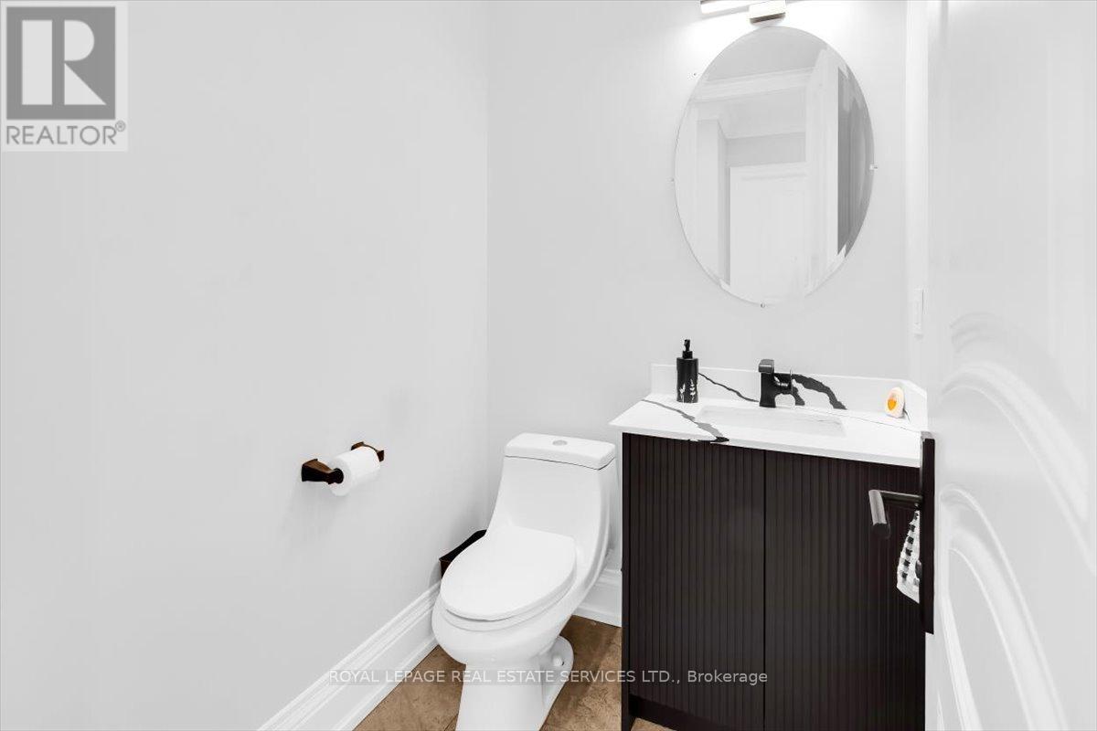 56 BATTERSEA CRESCENT - 23