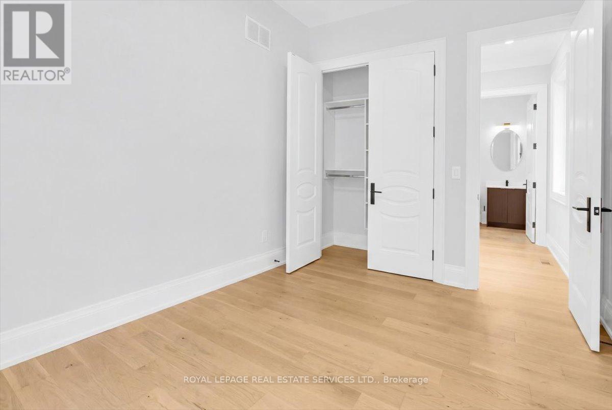 56 BATTERSEA CRESCENT - 25