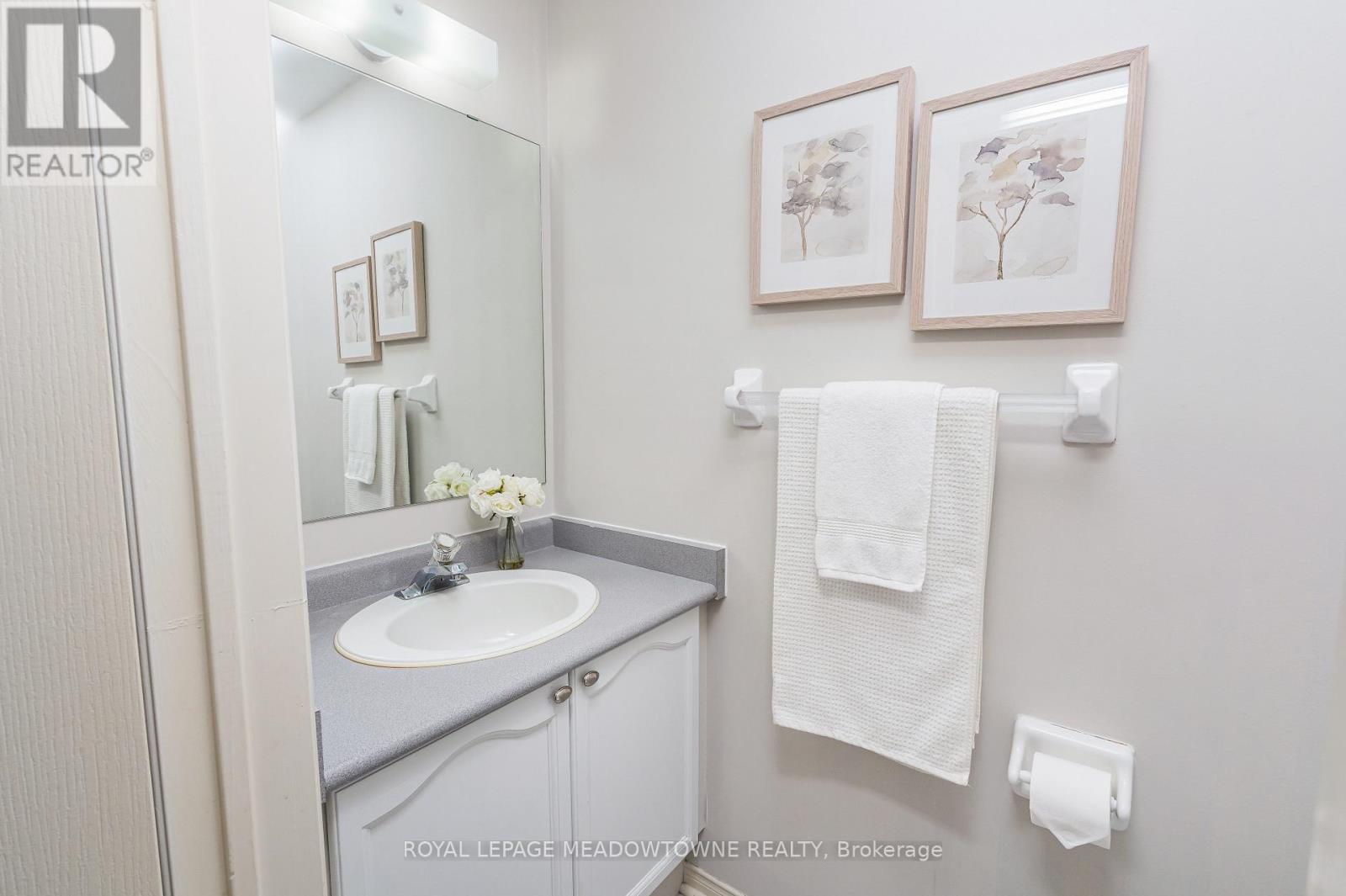 73 JAMES YOUNG DRIVE - 20