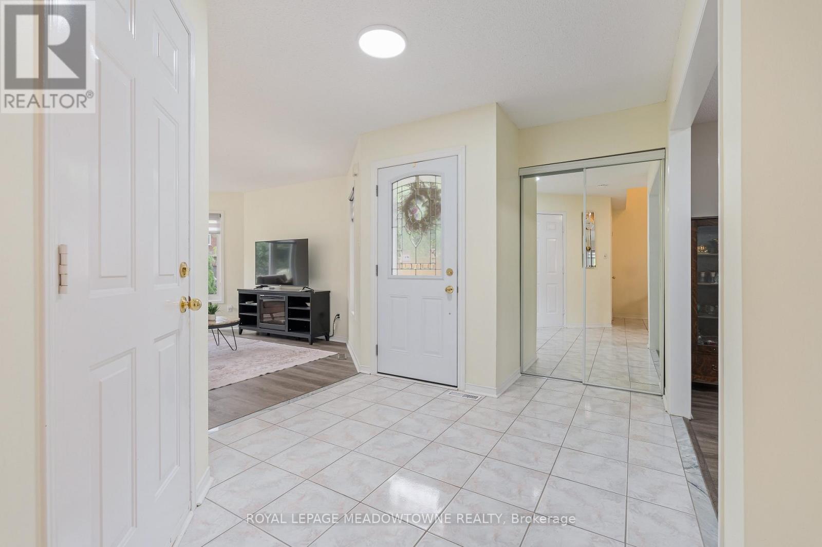 73 JAMES YOUNG DRIVE - 3