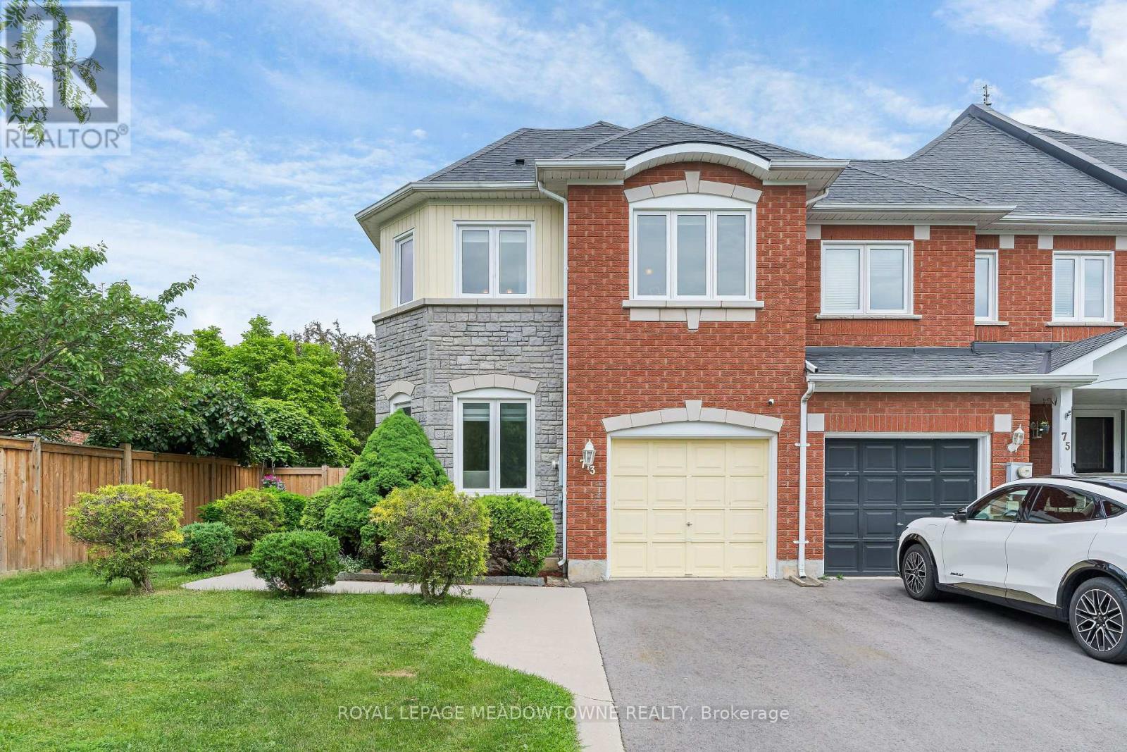 73 JAMES YOUNG DRIVE - 37