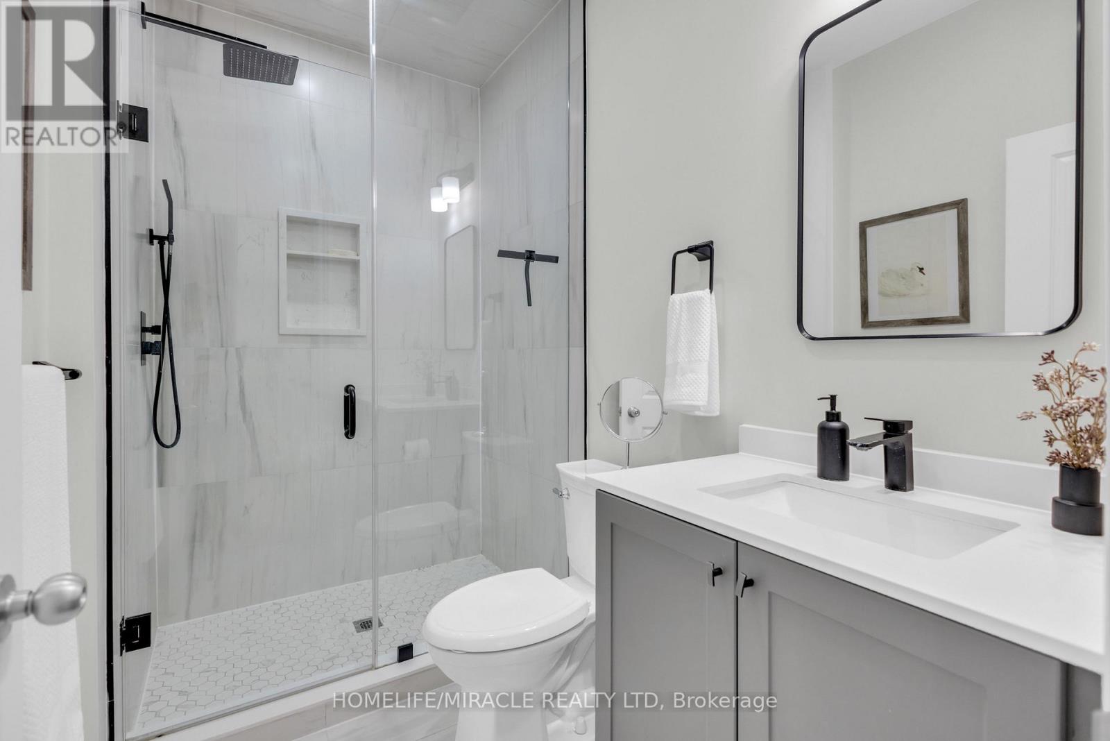 7 HAYMARKET DRIVE - 19