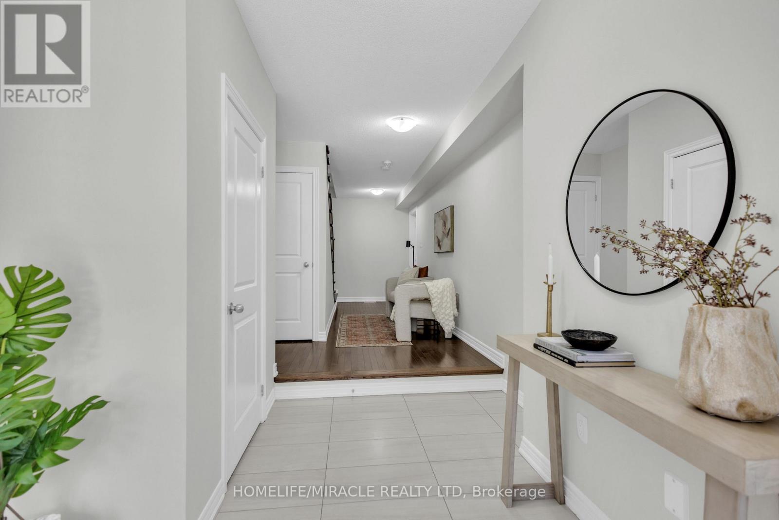 7 HAYMARKET DRIVE - 4