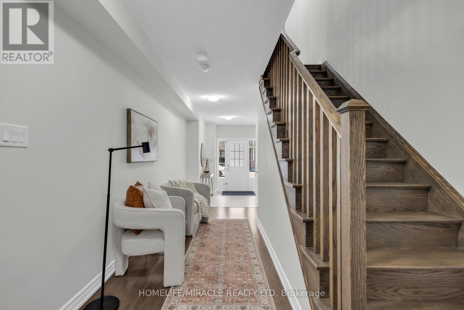 7 HAYMARKET DRIVE - 6