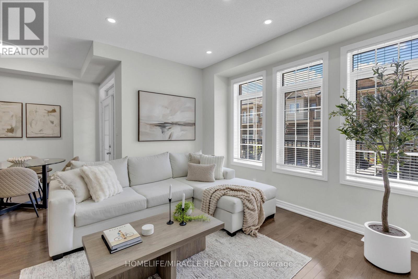 7 HAYMARKET DRIVE - 8