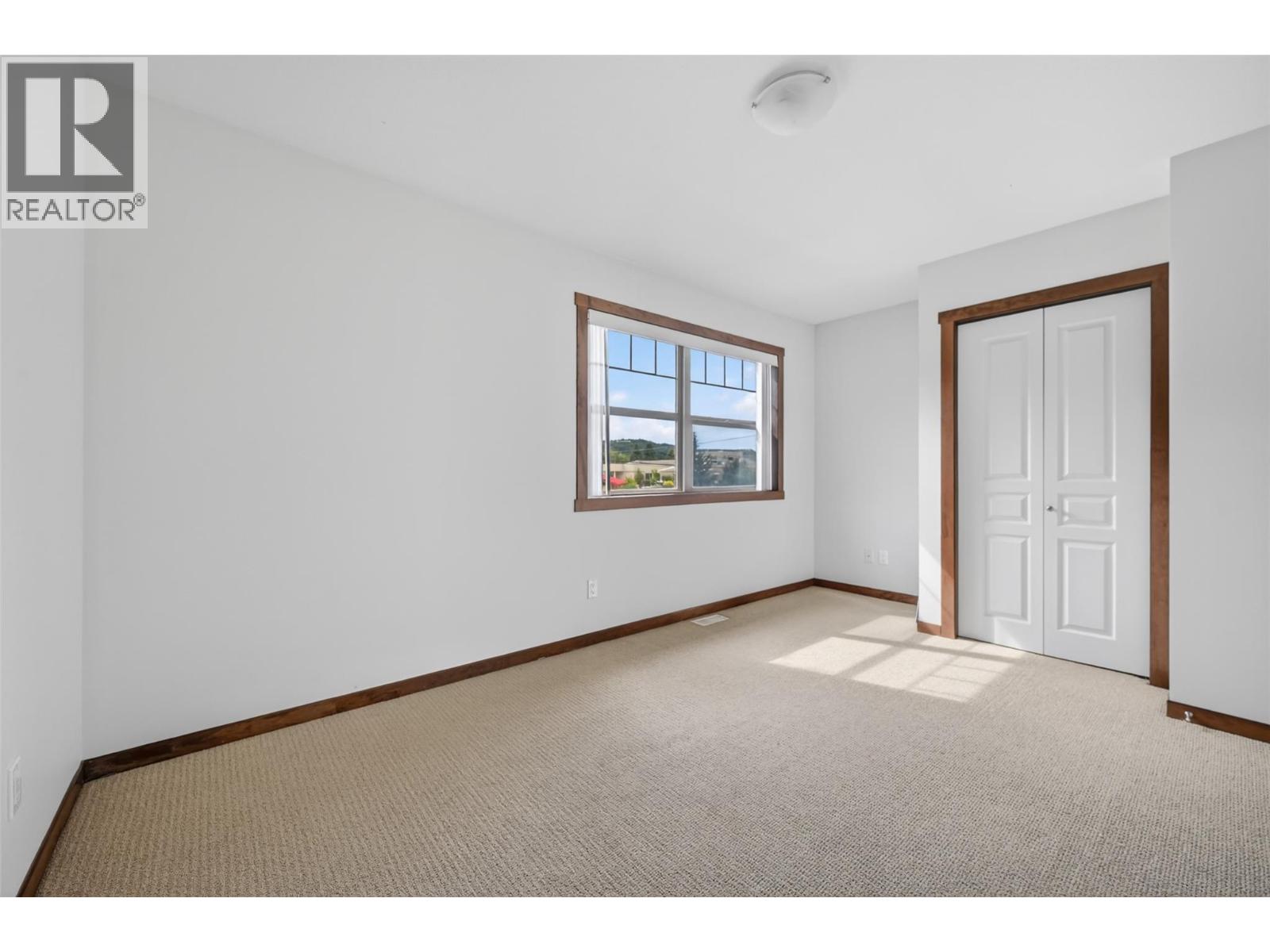 #10 1000 9TH Street - 23