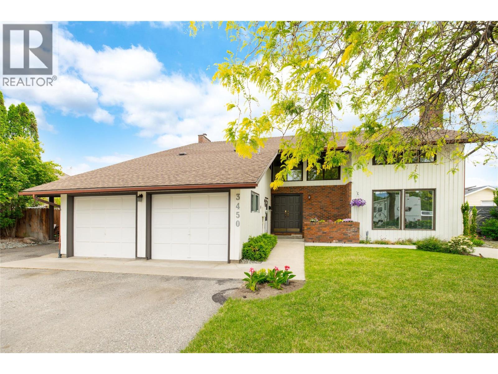  3450 Barberry Street, Kelowna