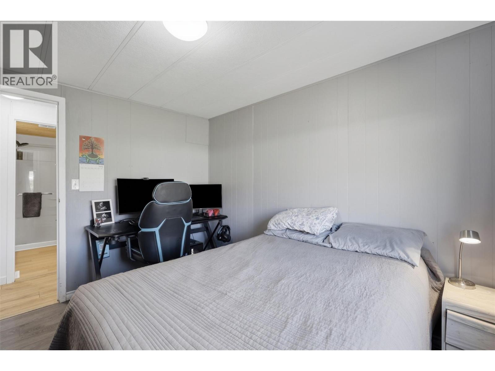 1328 Riverview Place - 17