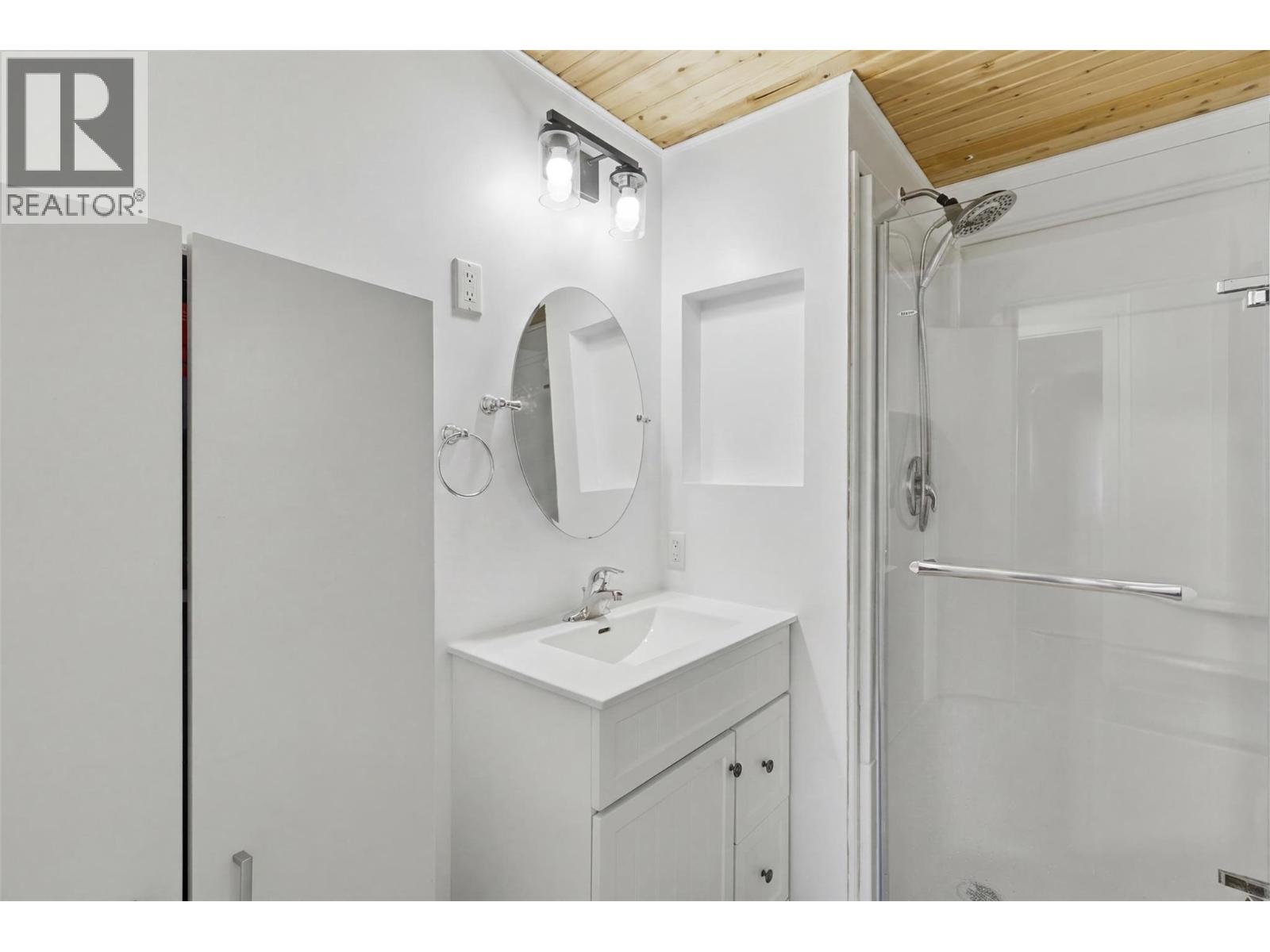 1328 Riverview Place - 18