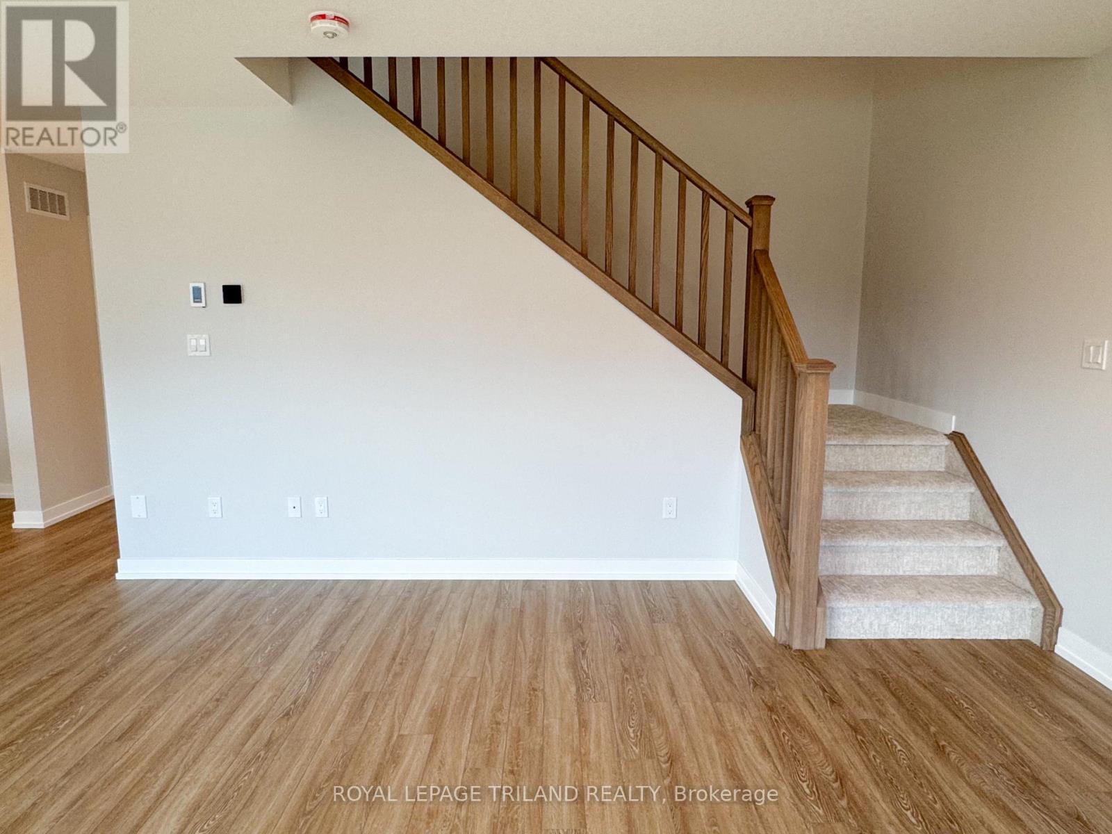 116 STYLES DRIVE - 14