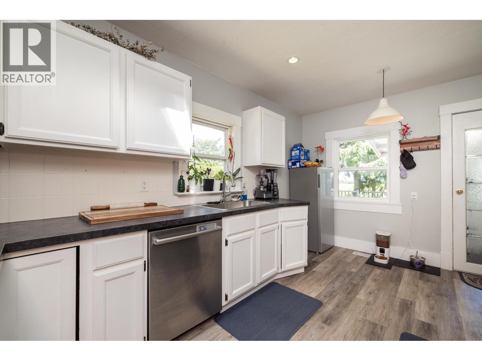 4338 ARTHUR Drive, Delta