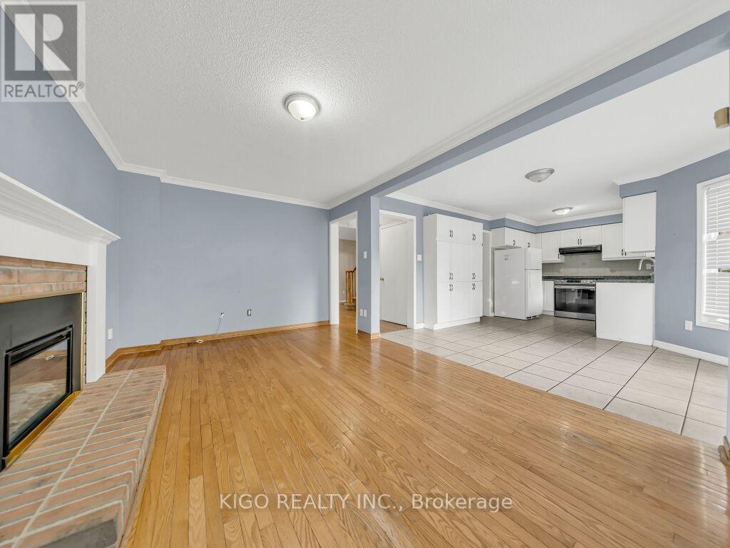 607 BURNETT AVENUE - 12