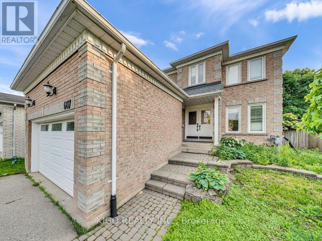607 BURNETT AVENUE - 4