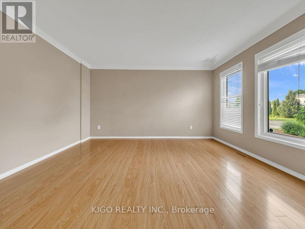 607 BURNETT AVENUE - 8