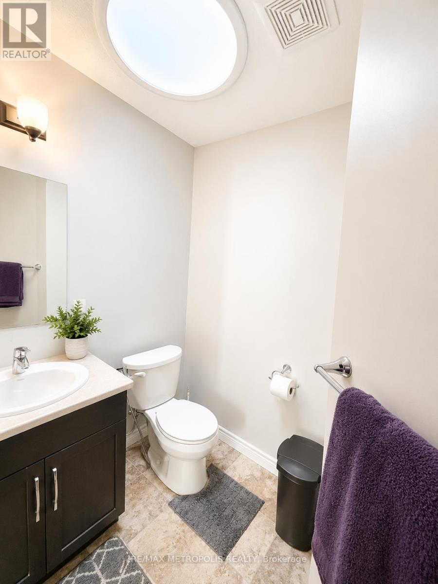 #14 20 LAWSON STREET - 21