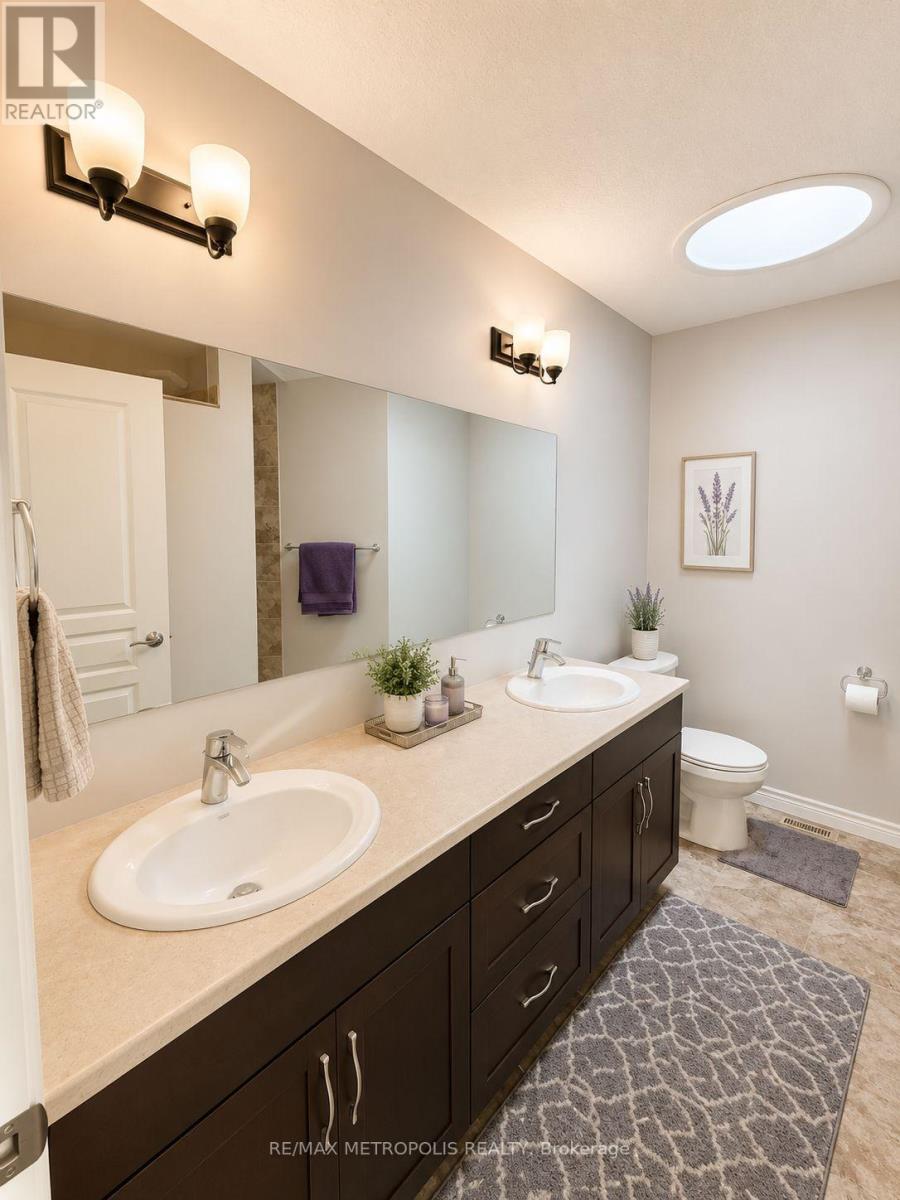 #14 20 LAWSON STREET - 34