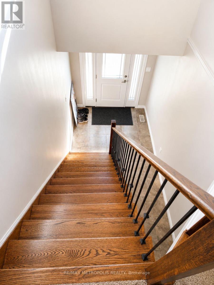 #14 20 LAWSON STREET - 41
