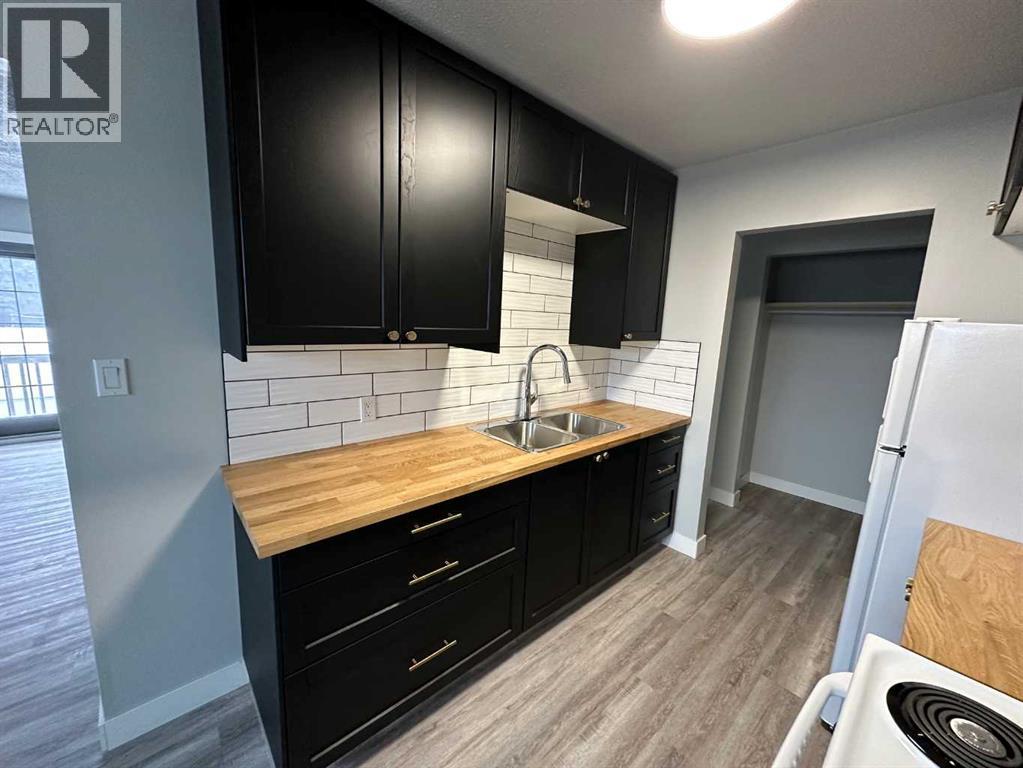 4518 47 A Avenue, Sylvan Lake