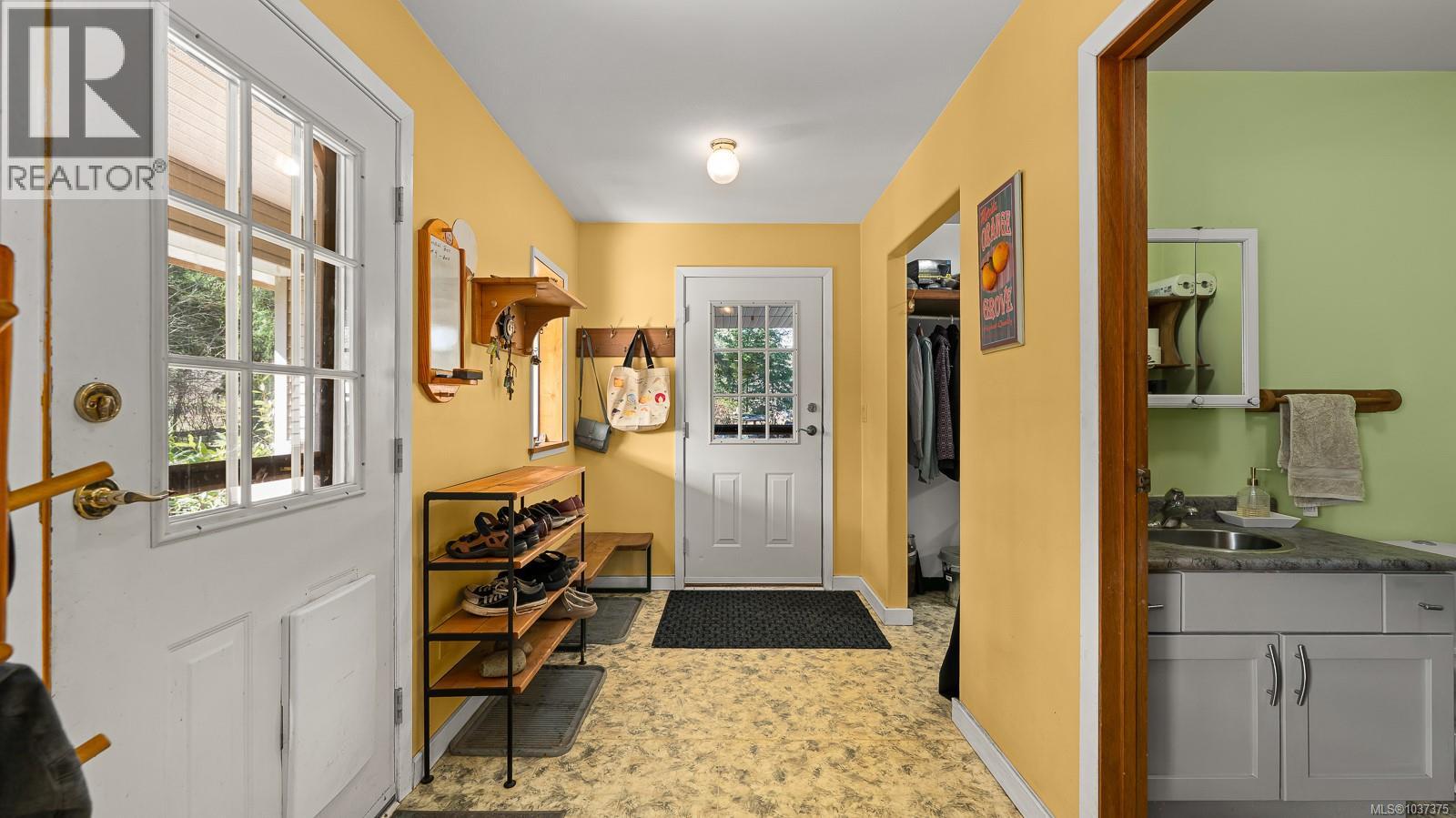 2187 May Rd - 15