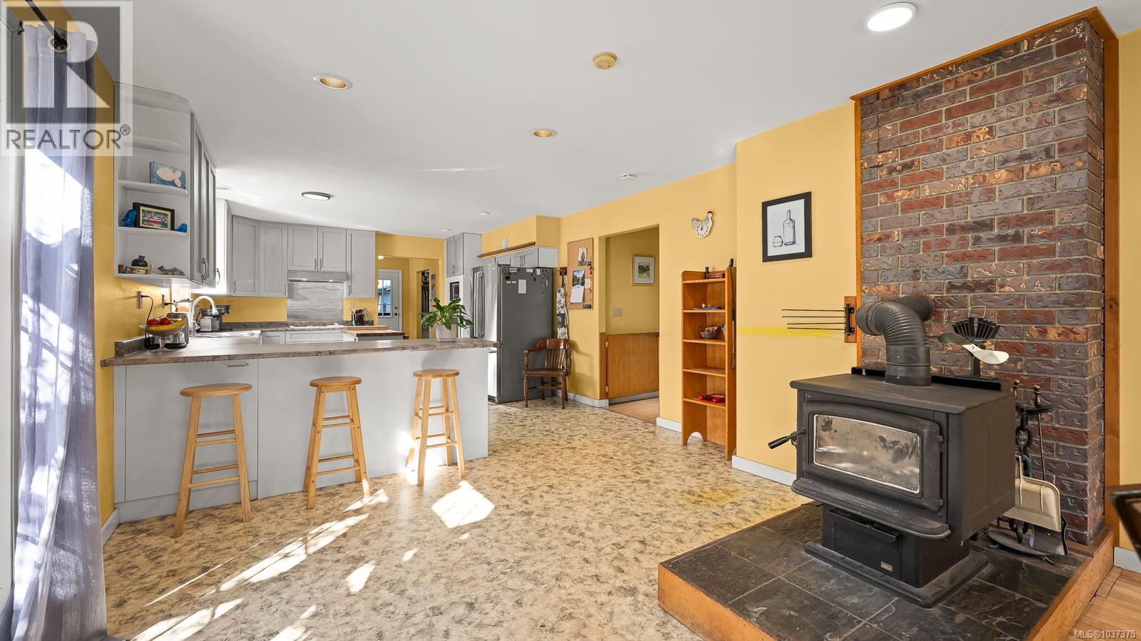 2187 May Rd - 8