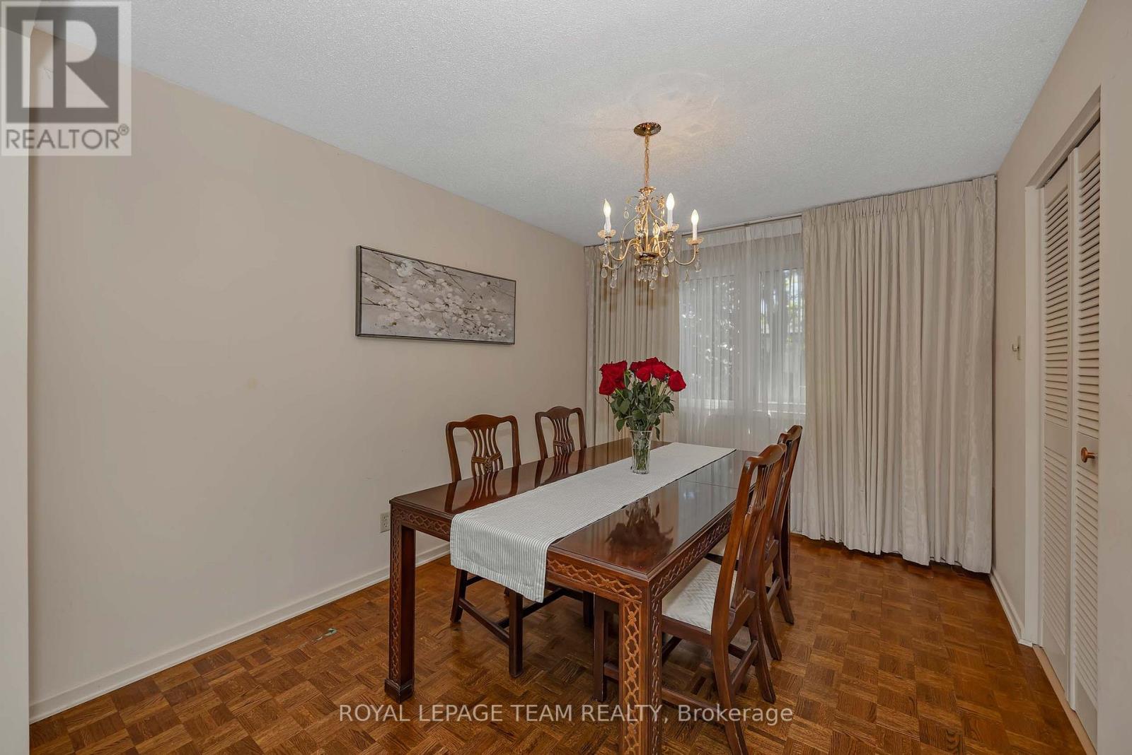 4 Bed, 2 Bath House for Sale in Ottawa – 38 ELMBANK CRESCENT, Ottawa – MLS# X13440126 - Image 10
