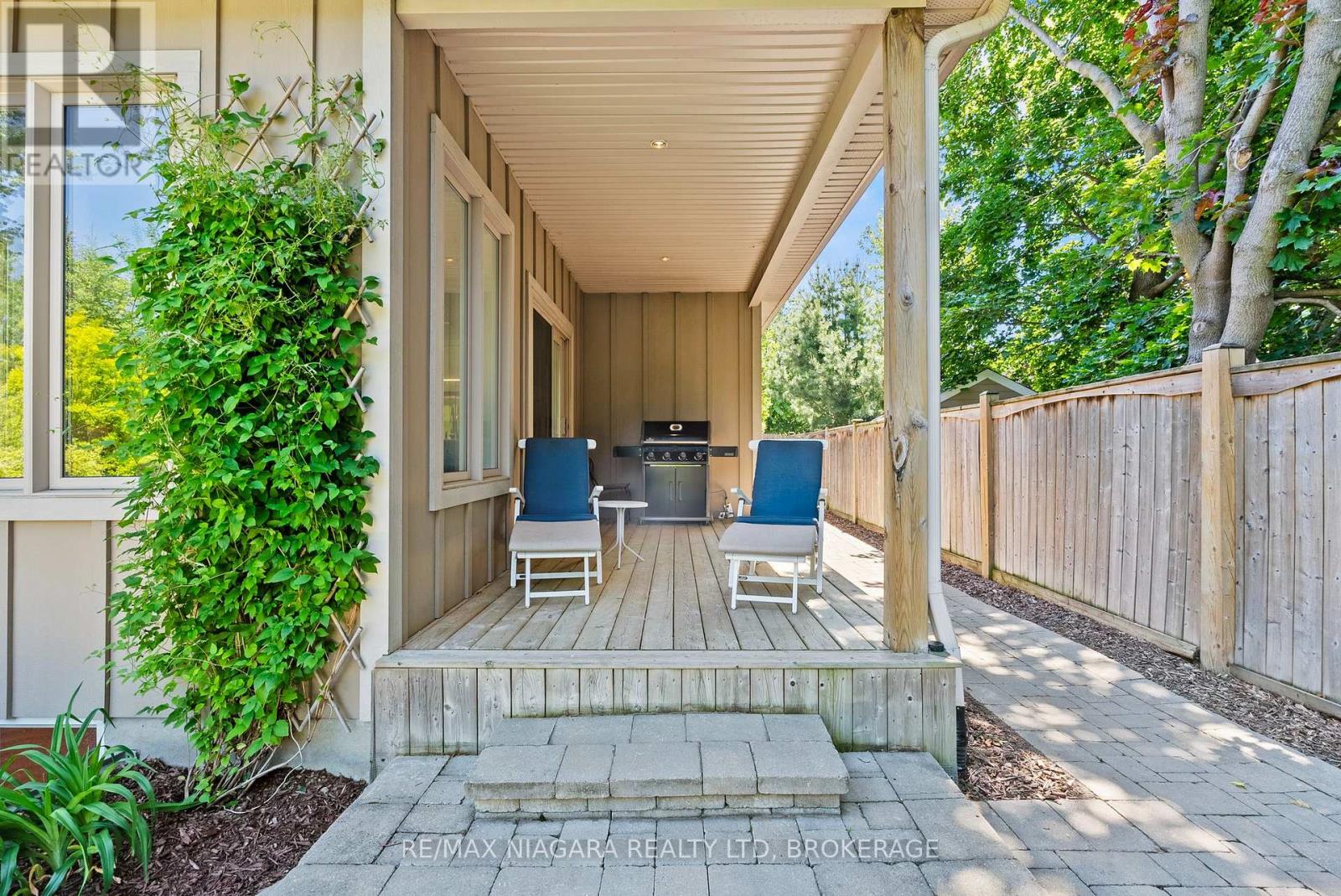 8 CAMPBELL STREET - Image 37