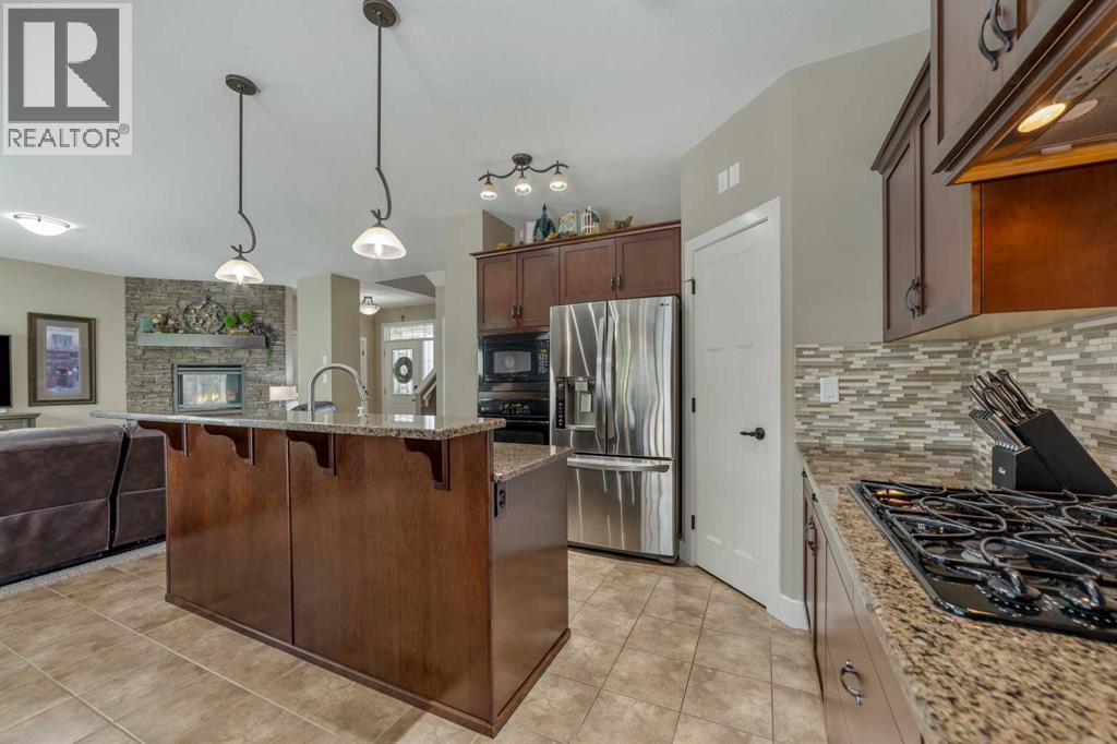 250 Twinriver Road W — photo 10