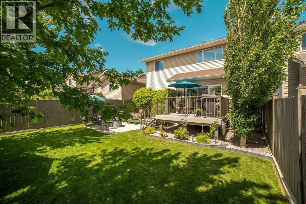 250 Twinriver Road W — photo 40
