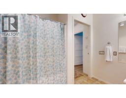 107 1203 Pemberton Avenue, Squamish, BC V8B0J7 Photo 21