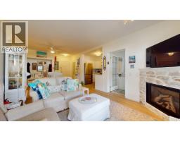 107 1203 Pemberton Avenue, Squamish, BC V8B0J7 Photo 6