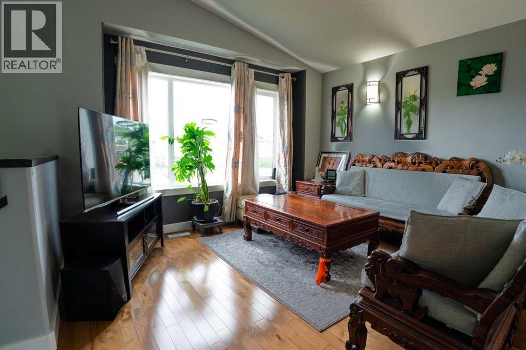 11247 75A Avenue - 5