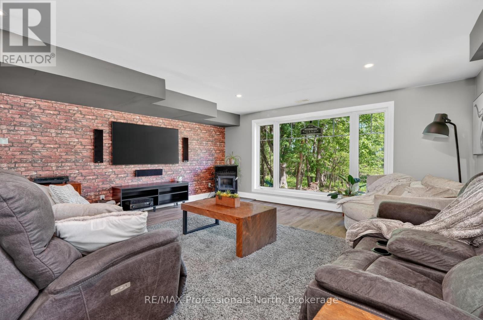 2254 UNICORN ROAD - Image 28