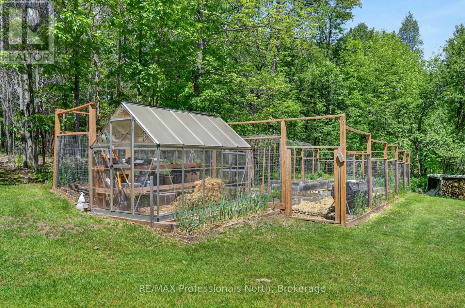 2254 UNICORN ROAD - Image 40