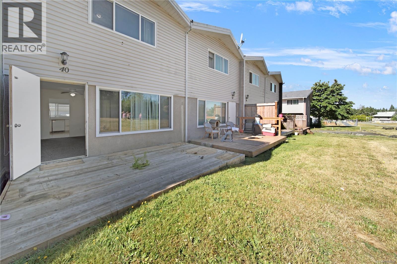#40 4110 Kendall Ave - 10