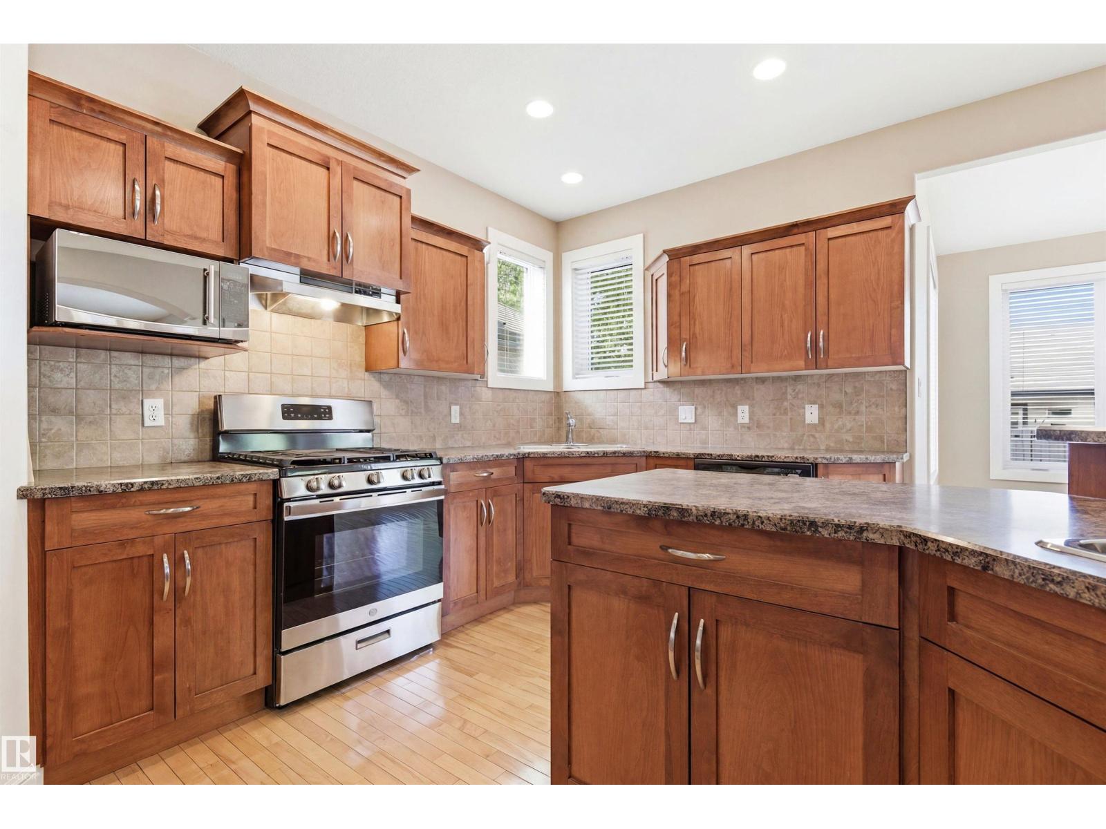 1512 THOROGOOD CL NW — photo 23