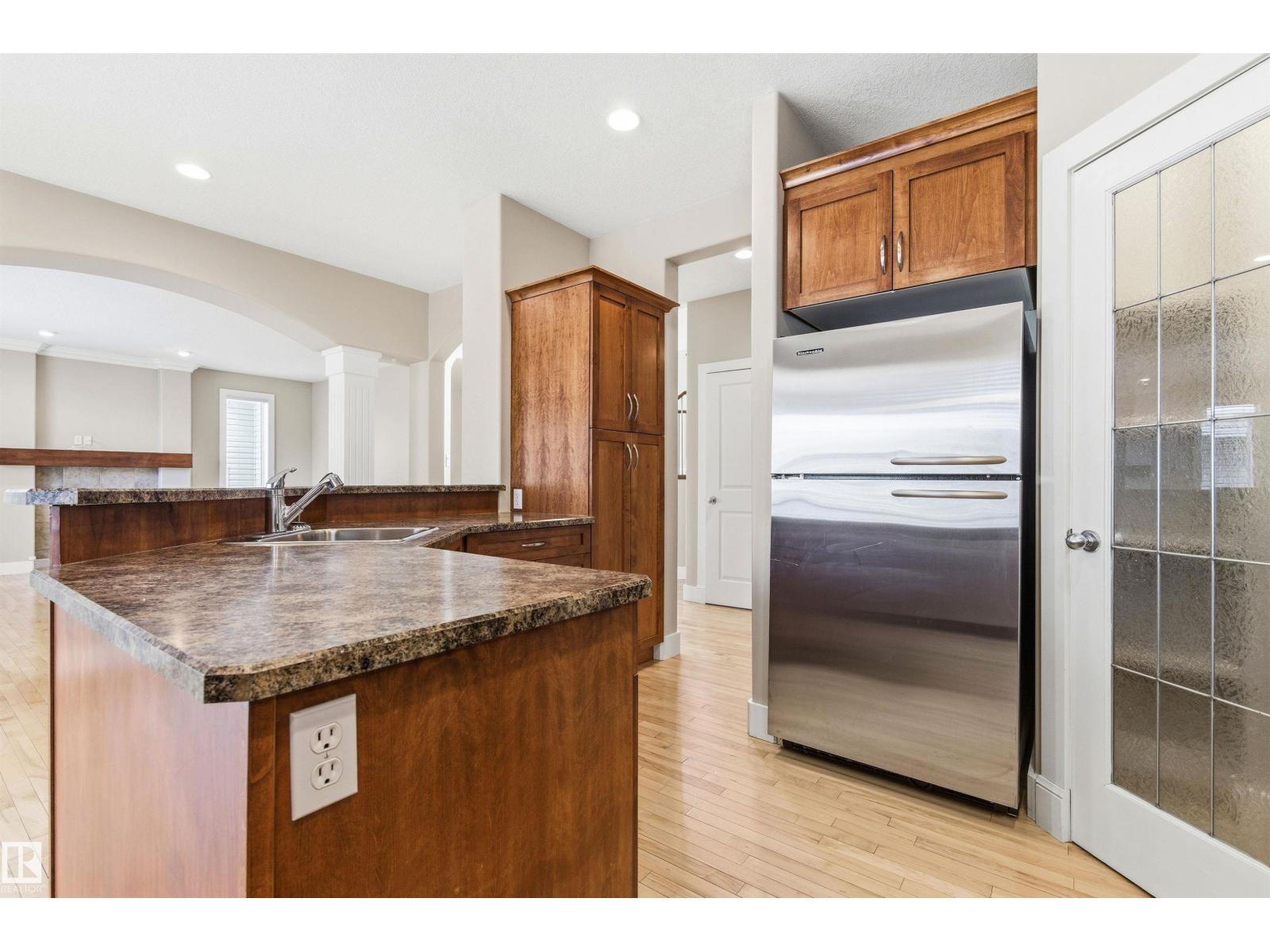 1512 THOROGOOD CL NW — photo 27