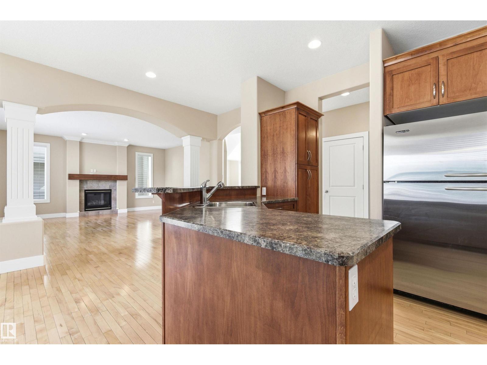 1512 THOROGOOD CL NW — photo 28