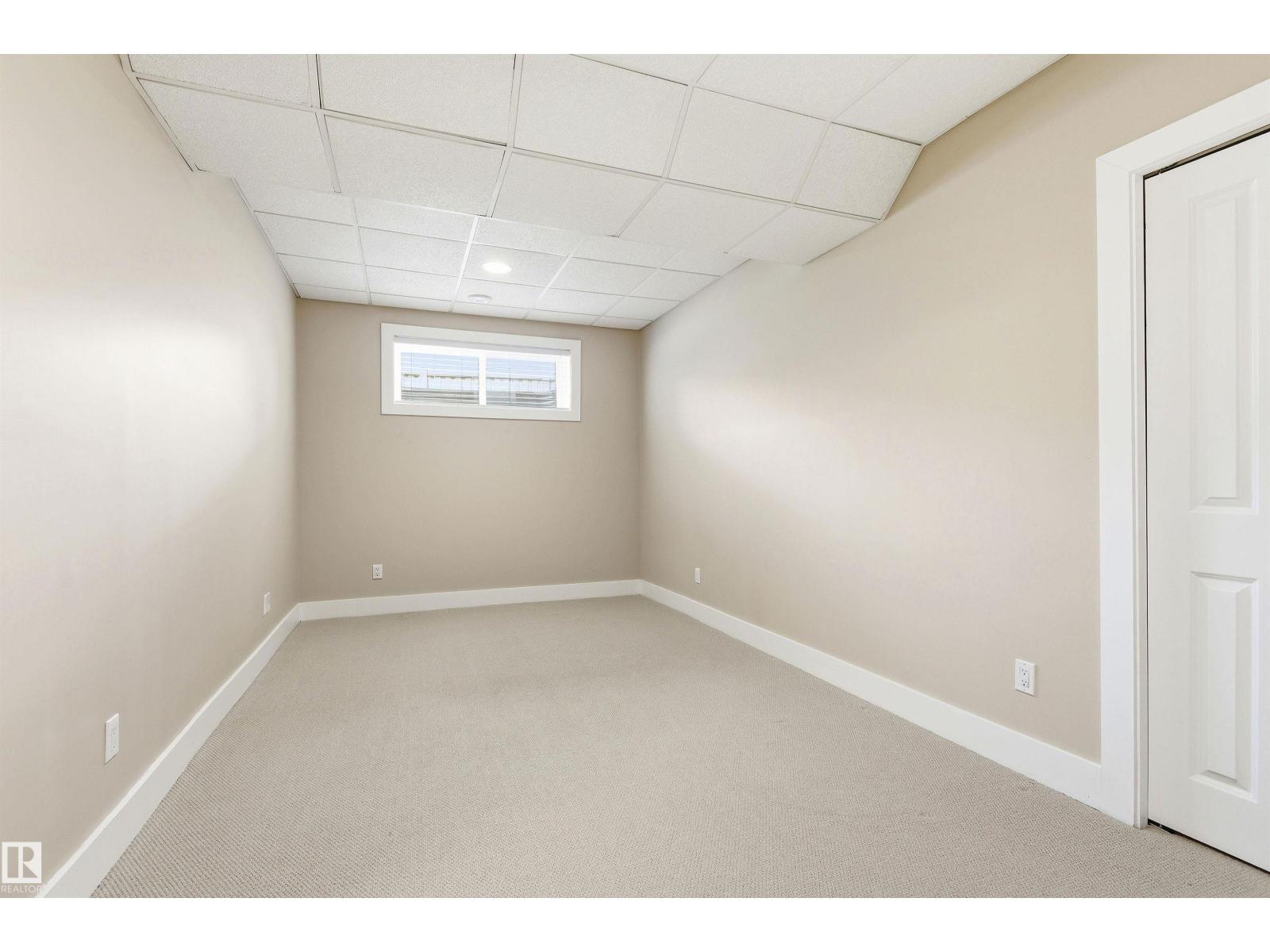 1512 THOROGOOD CL NW — photo 62