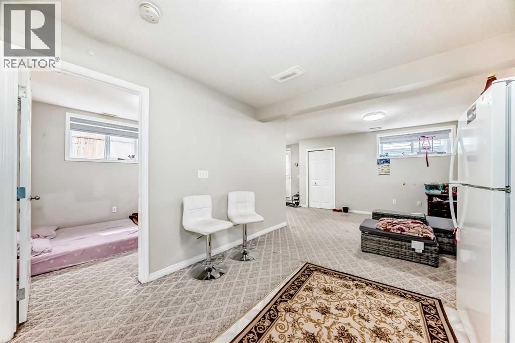 398 MARTINDALE Drive NE — photo 26