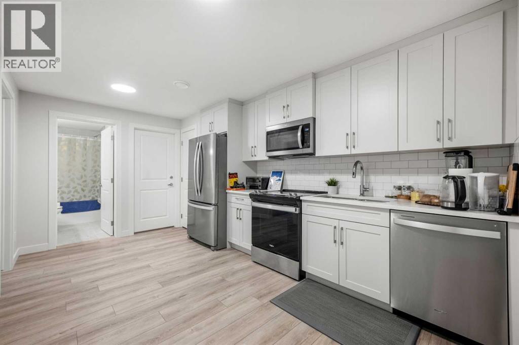 212 Treeline Avenue SW — photo 34