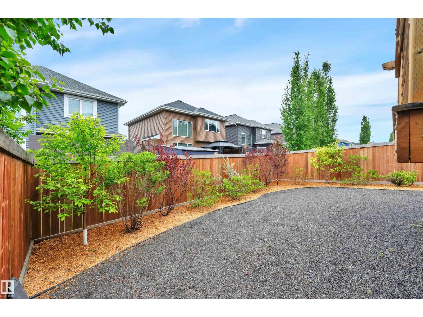 3898 ROBINS CR NW - 47