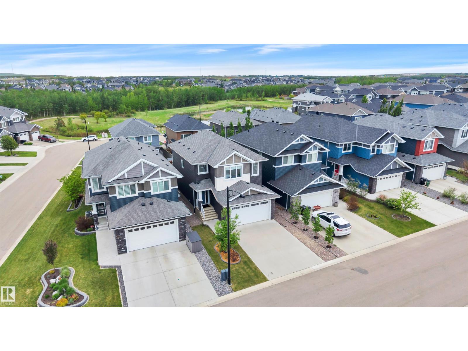 3898 ROBINS CR NW - 52