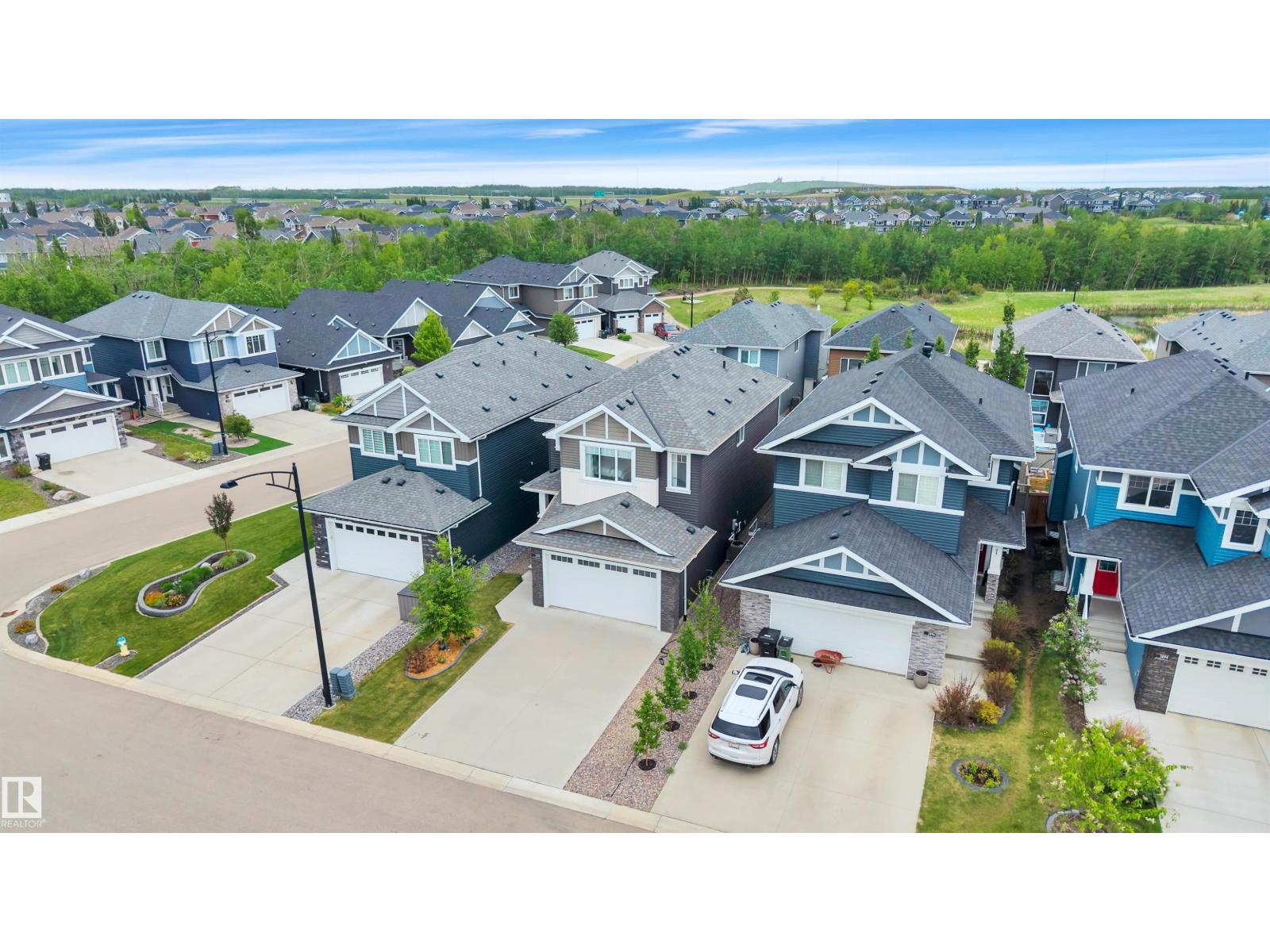 3898 ROBINS CR NW - 54