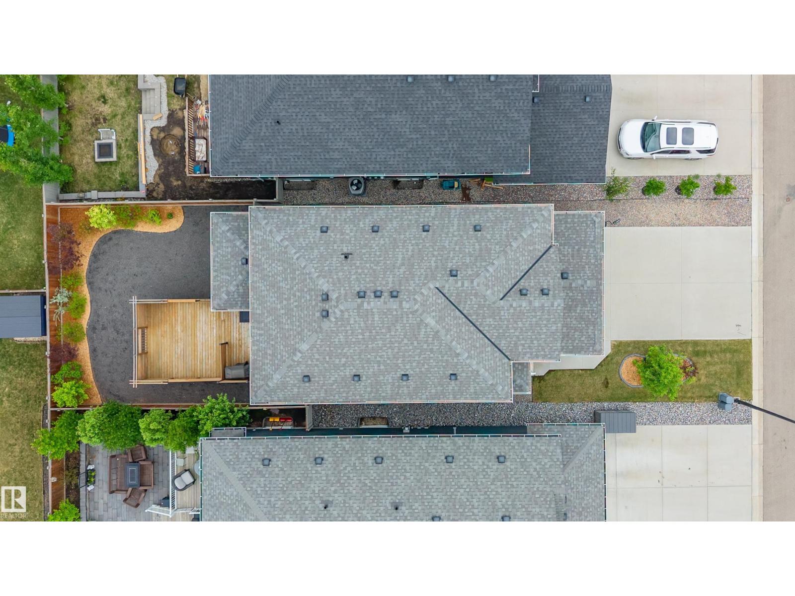 3898 ROBINS CR NW - 63
