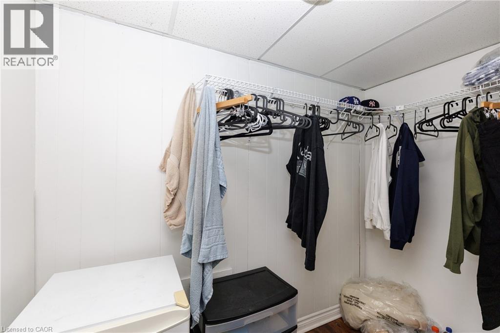 25 WARKDALE Drive - 20
