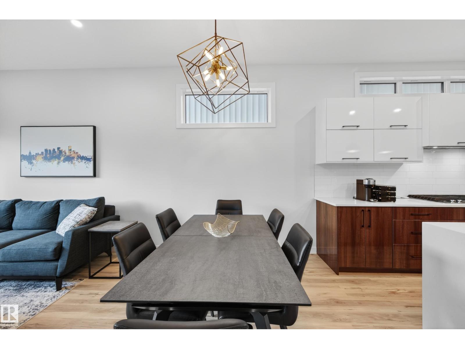 9108 64 AV NW - 18