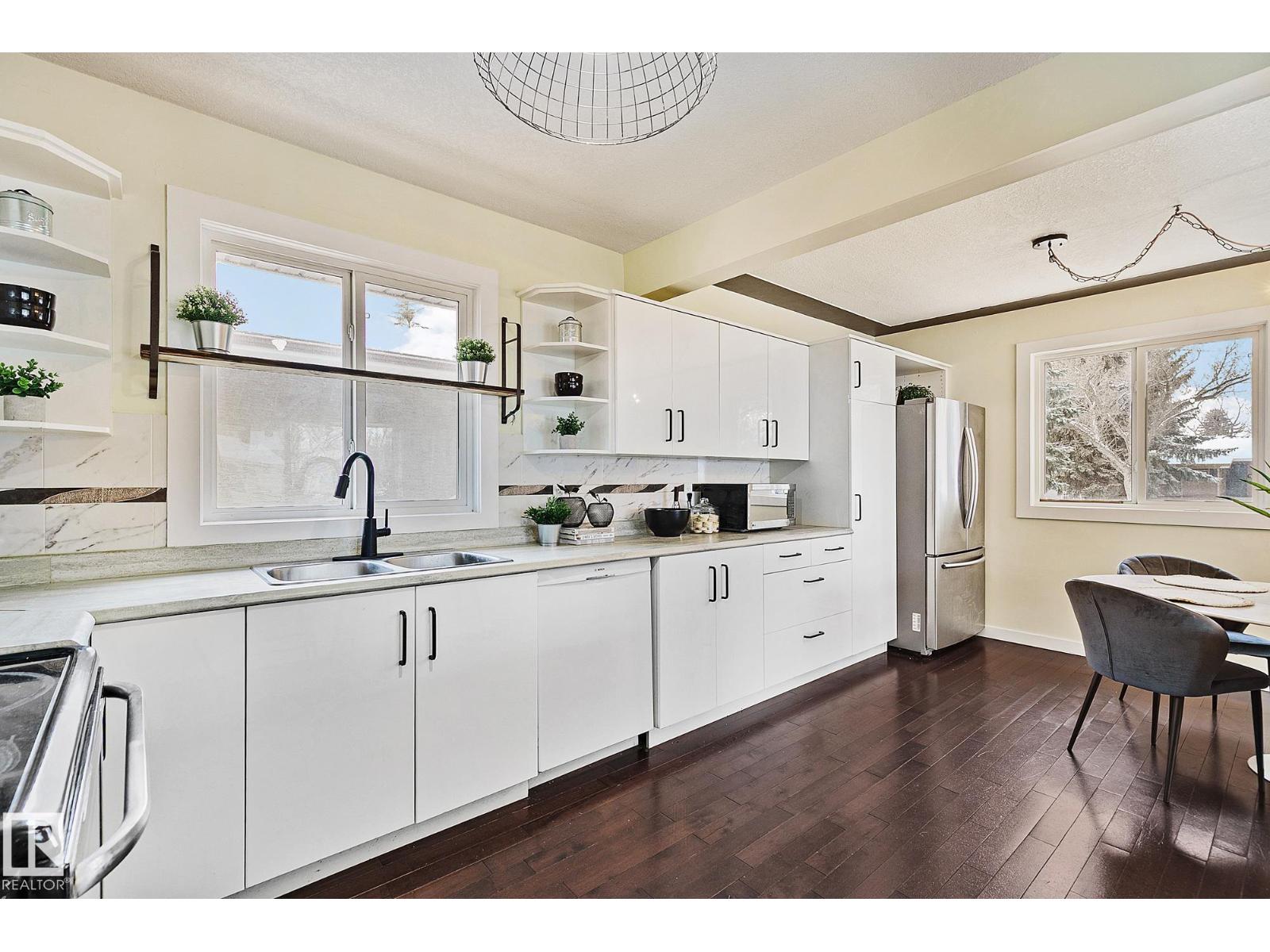 11334 52 ST NW - 13