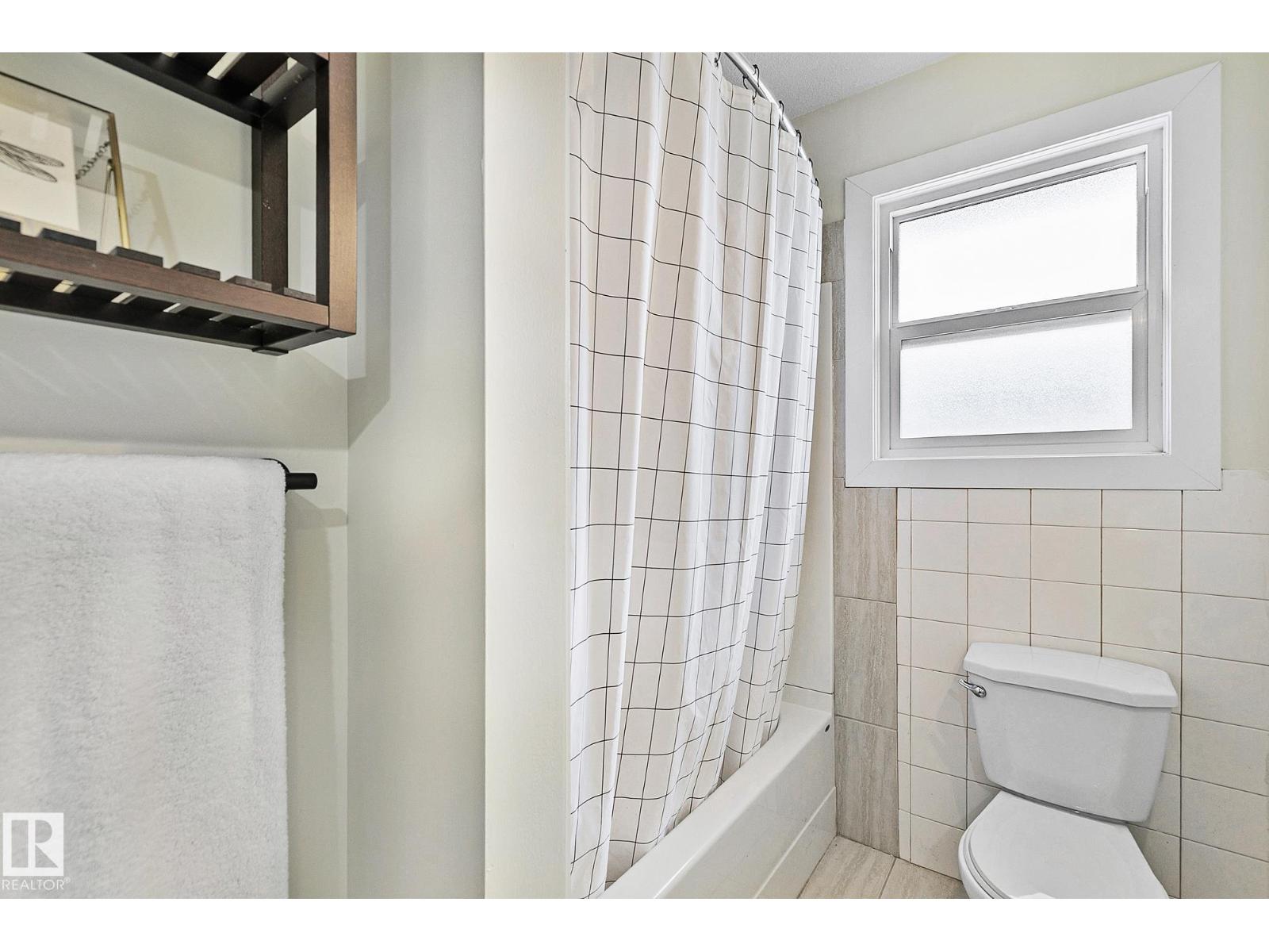 11334 52 ST NW - 19