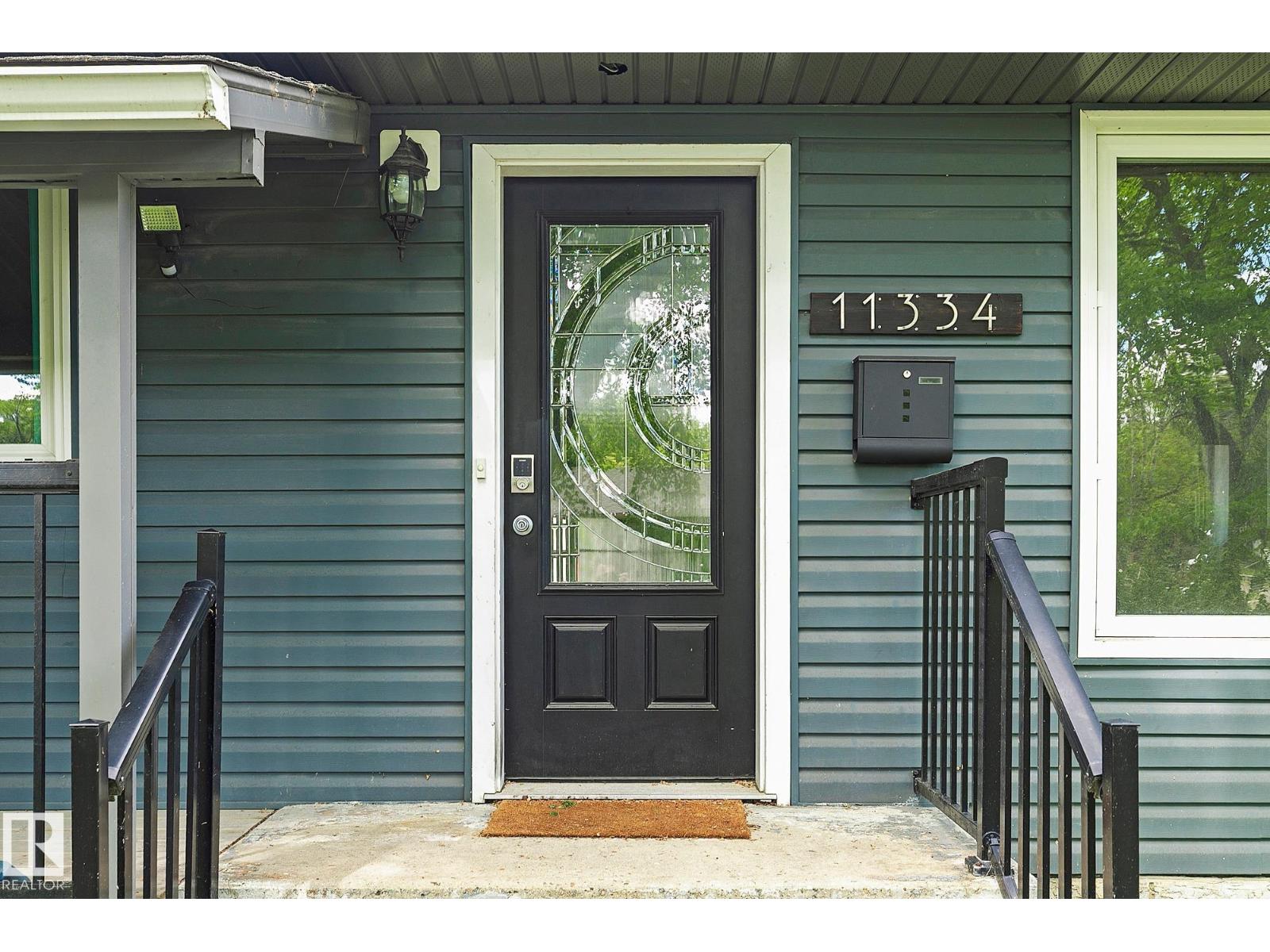 11334 52 ST NW - photo 2