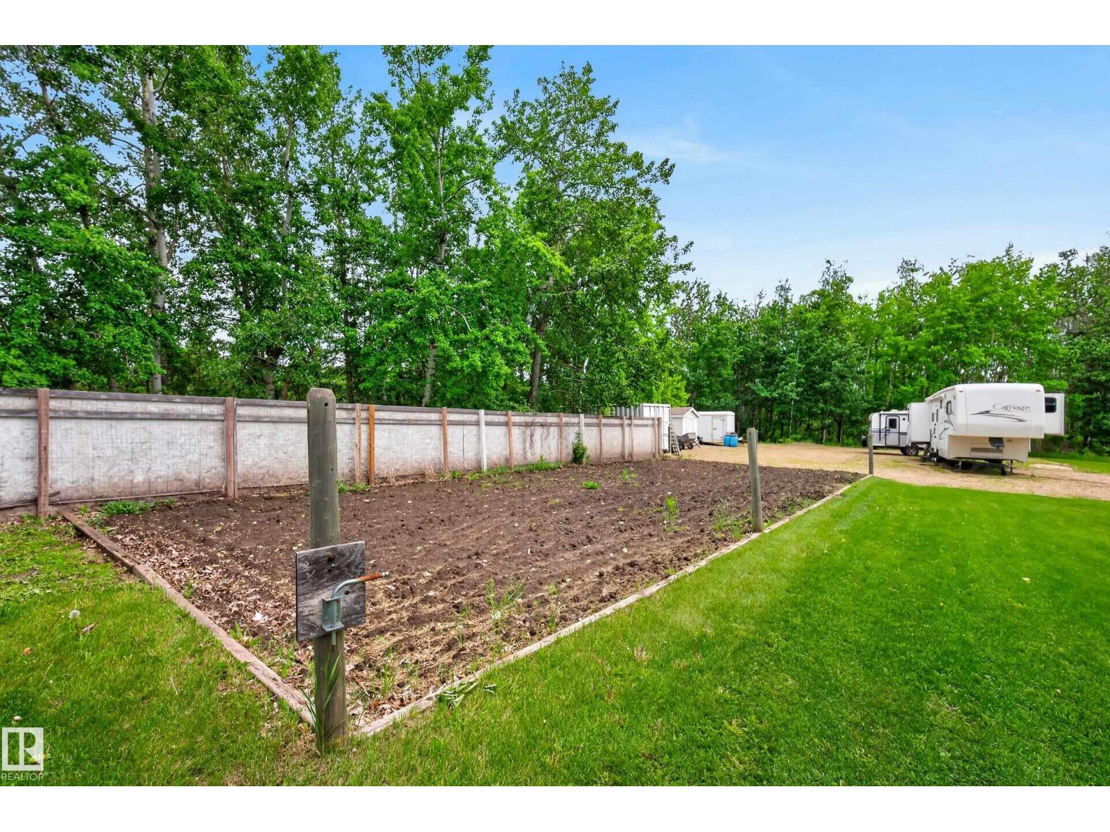 #499 22559 WYE RD — photo 28
